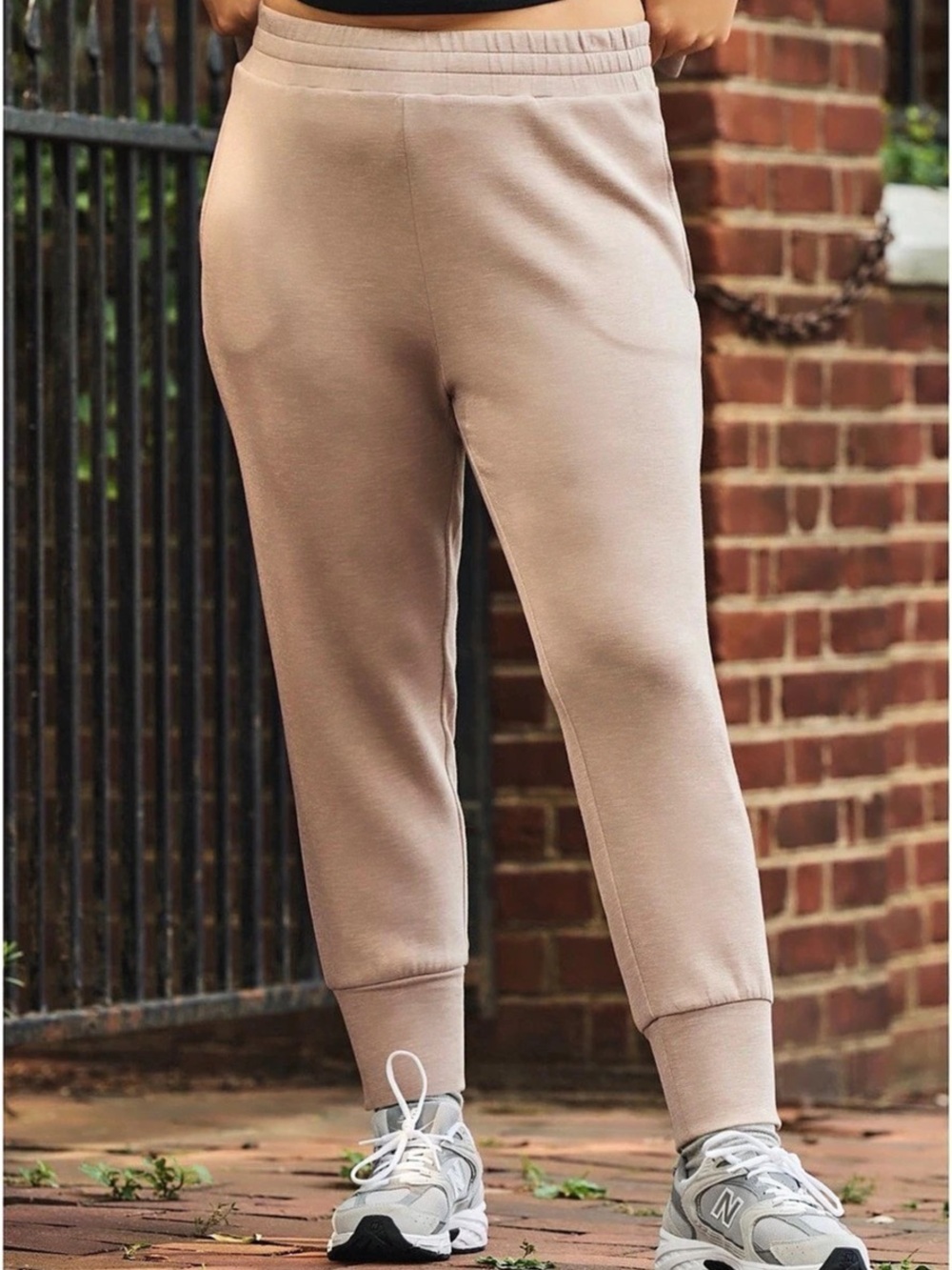 NWT Varley Slim Cuff Pant 25” Size 3X NWT